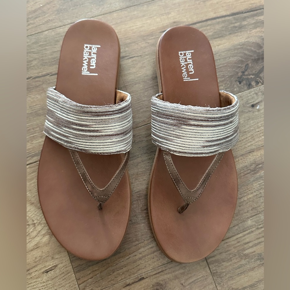 Lauren Blackwell Women's Brown Sandals New